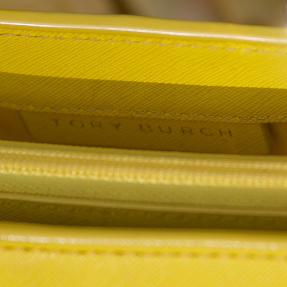 Tory Burch York Tote - Picture 5 of 8